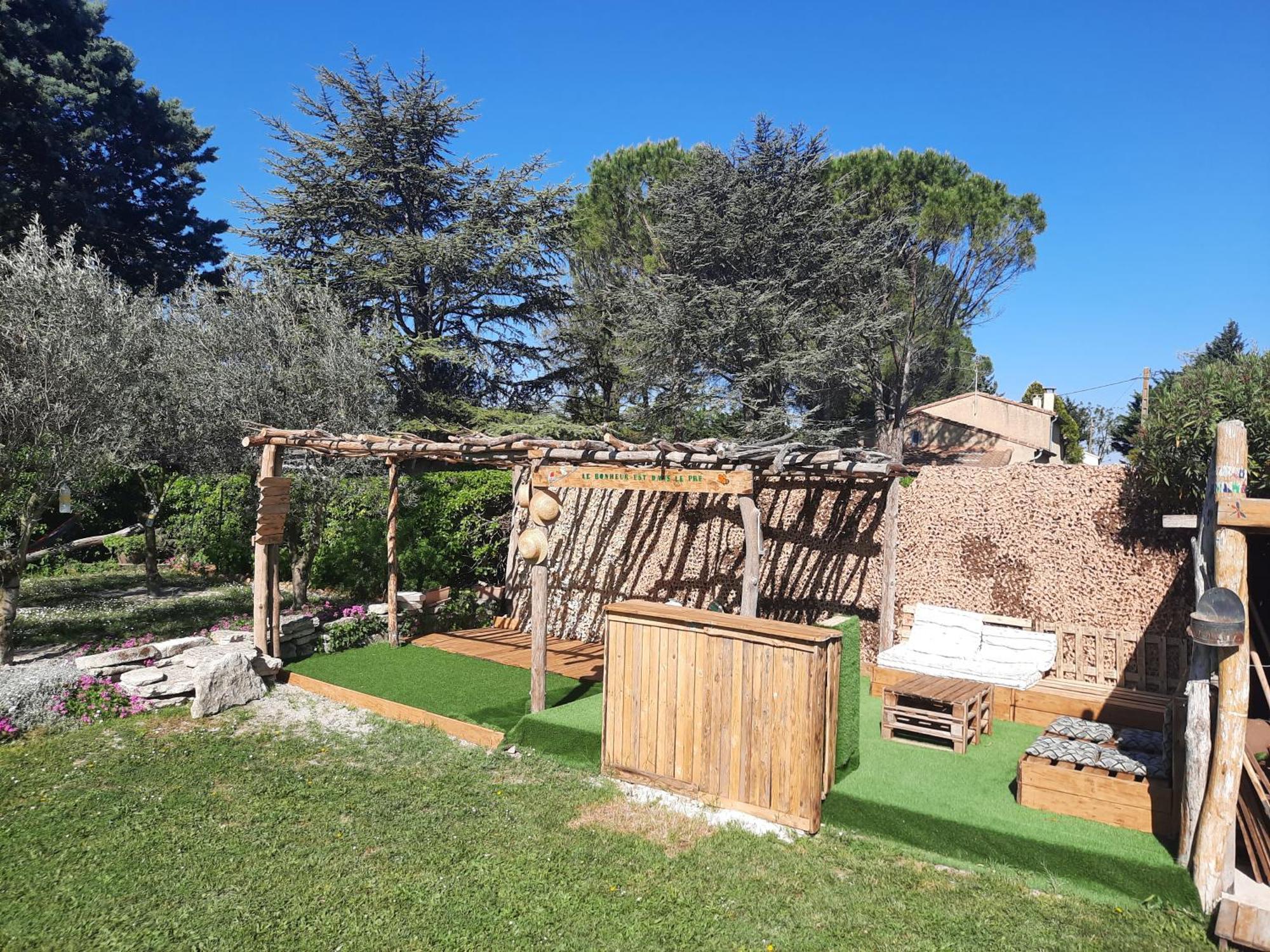 Mas" La Maison De Mon Pere " Proche Avignon A Pujaut 外观 照片